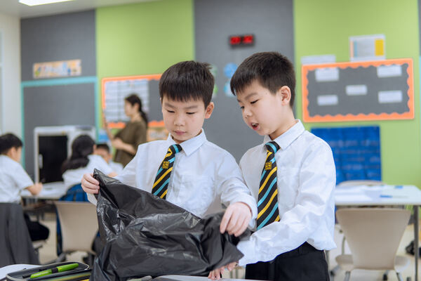 Grade 4 - 主题课,南通惠立学校